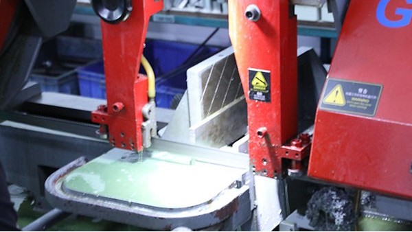 全自動(dòng)點(diǎn)膠機(jī)