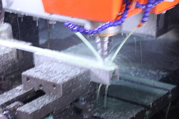 ab膠點(diǎn)膠機(jī)設(shè)備價(jià)格