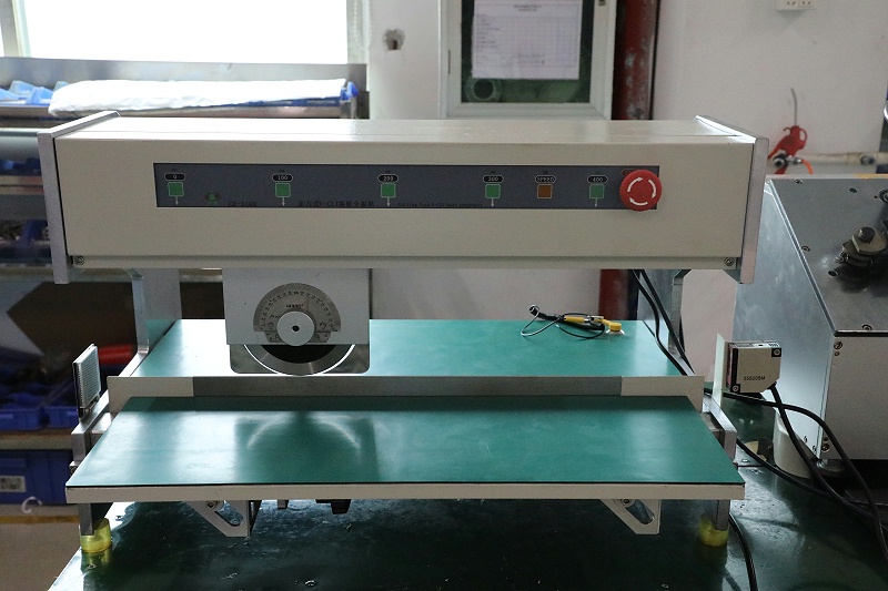 走刀式分板機(jī)結(jié)構(gòu)