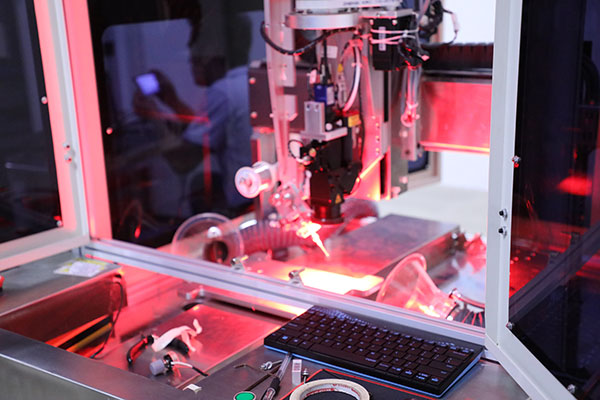 三軸熱熔點膠機(jī)程序