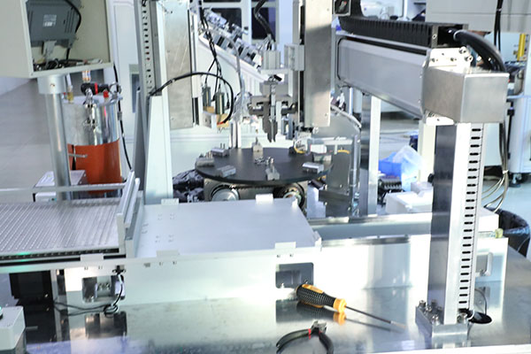 三軸自動點(diǎn)膠機(jī)廠家