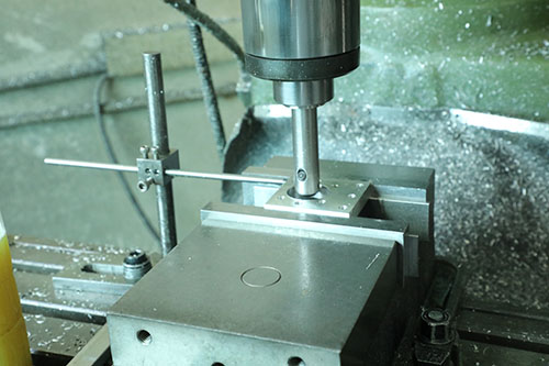 深圳三軸平臺(tái)點(diǎn)膠機(jī)廠家