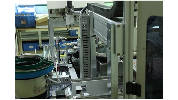 哪些公司有用到點膠機(jī)