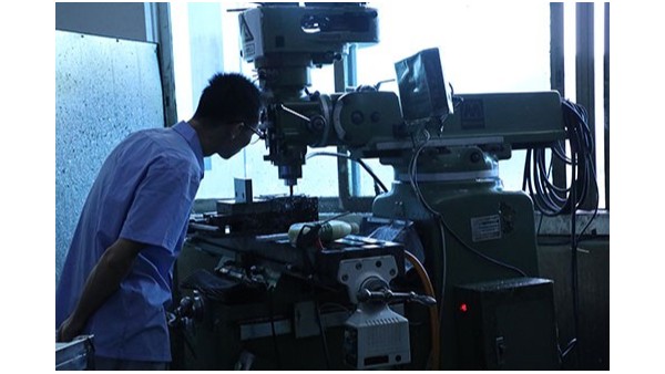 哪些公司需要用到點膠機(jī)